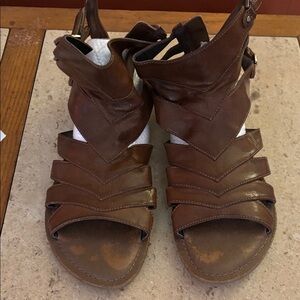 Elegant Brown Women's Gladiator Sandals